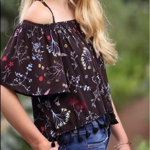 SOLD! Jondie Black Floral Off-The-Shoulder Top With Fringe in Size Small